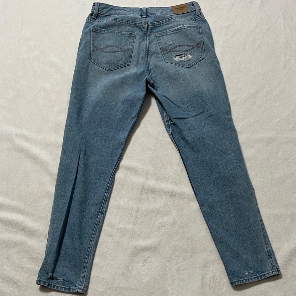 Abercrombie & Fitch Light Blue high rise Boyfriend Jeans - Picture 3 of 7